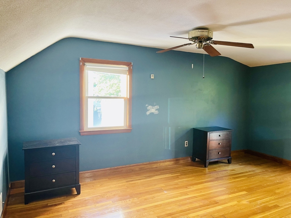 52 Westview Rd