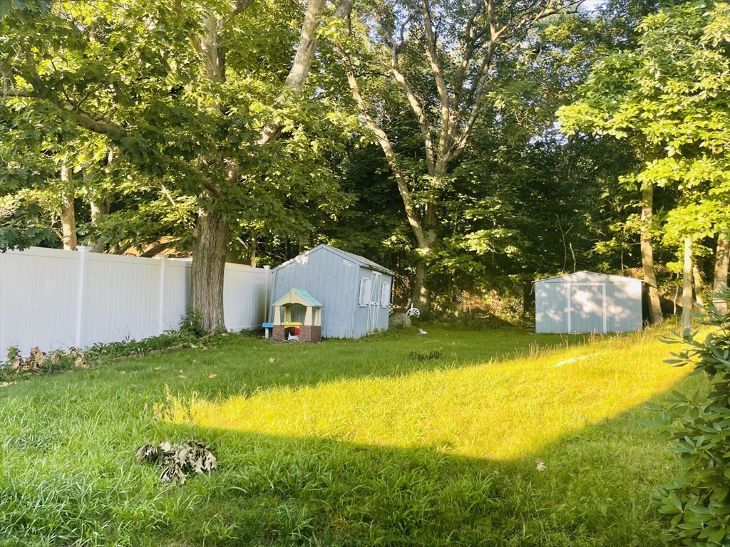 52 Westview Rd