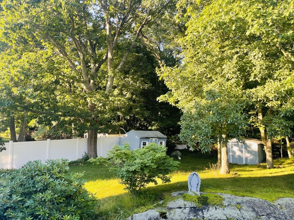 52 Westview Rd