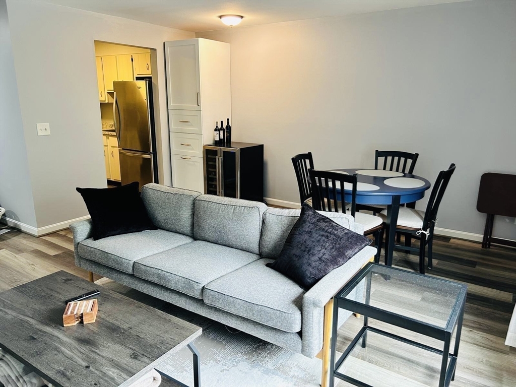 440 North Ave # 281