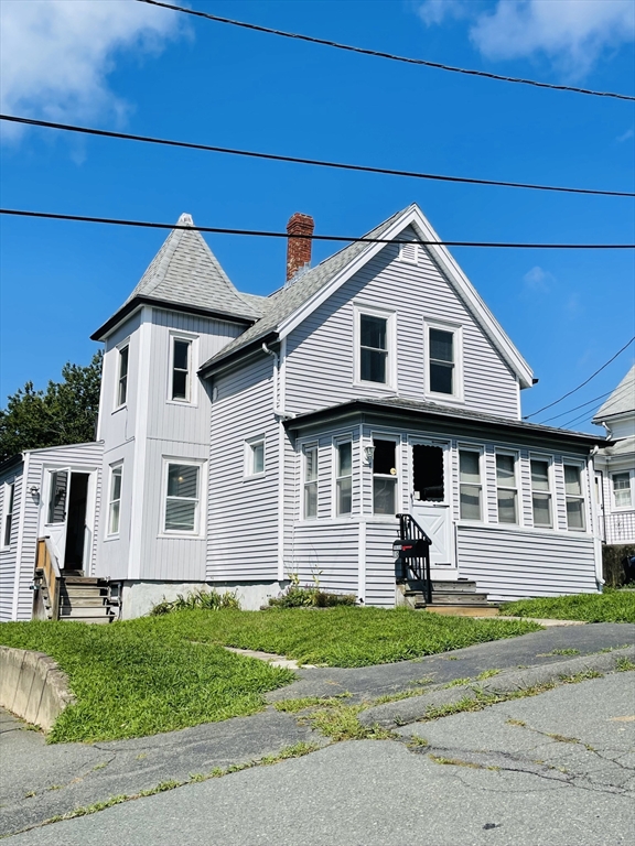 10 2nd St