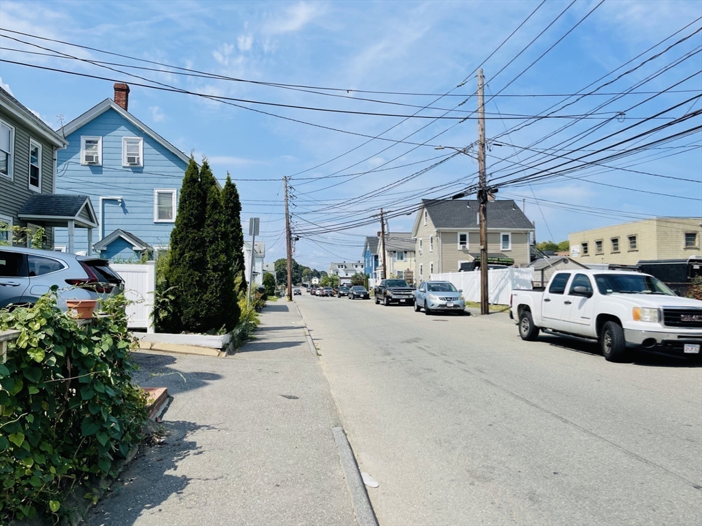 267 Calvary St
