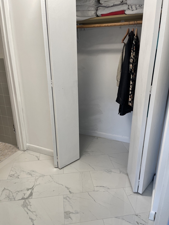 300 Lynn Shore Dr Unit: 612