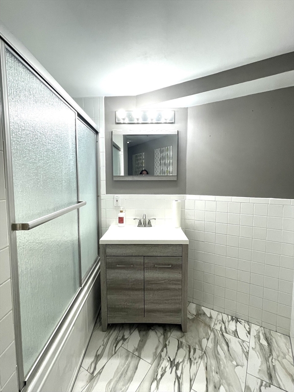 300 Lynn Shore Dr Unit: 603
