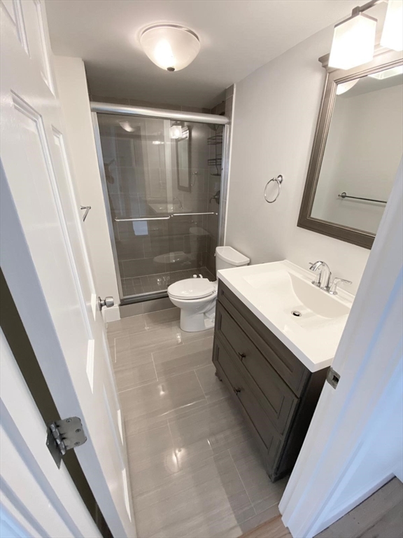 18 Plainfield St # 18