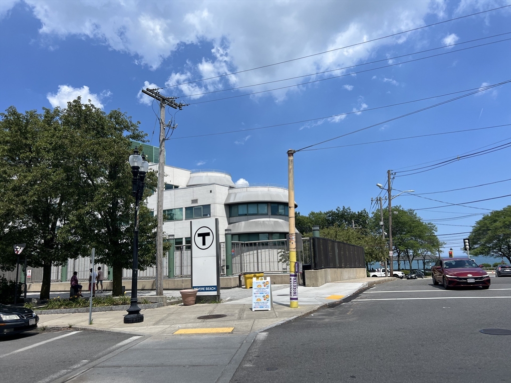 1 Orr Square