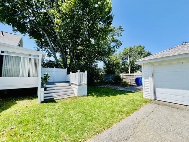 61 King St