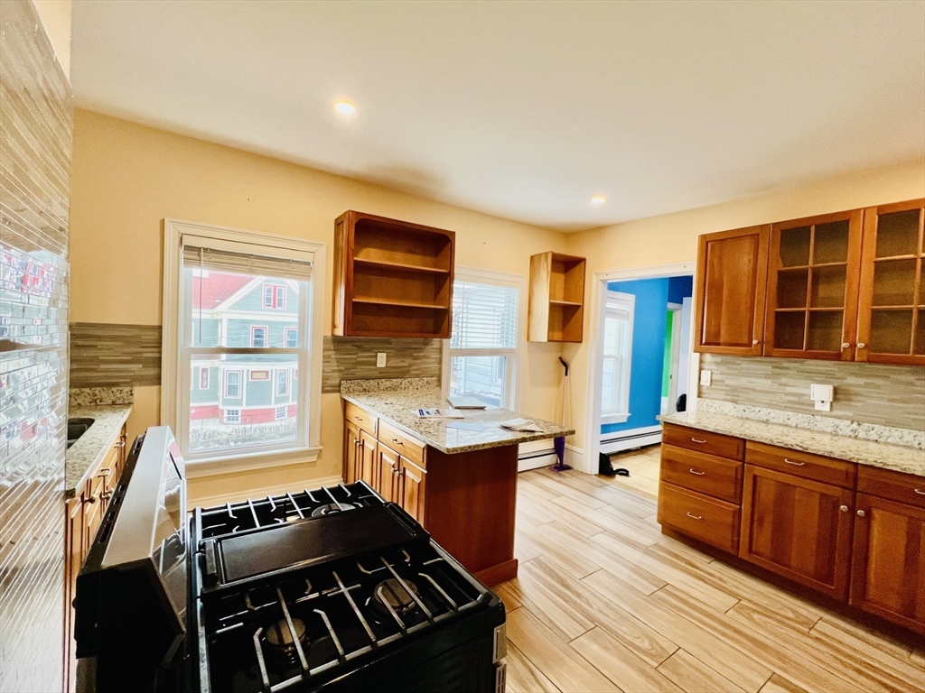 249 Chatham St