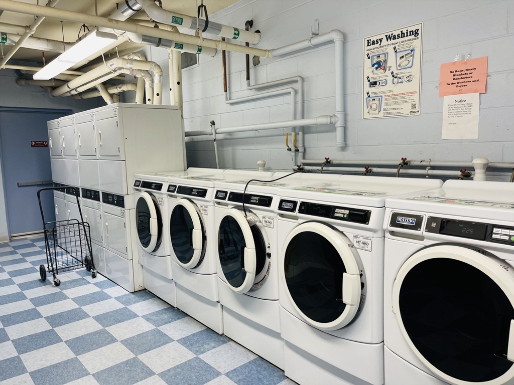 300 Lynn Shore Dr Unit: 408