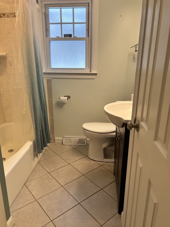 31 Harjean Dr