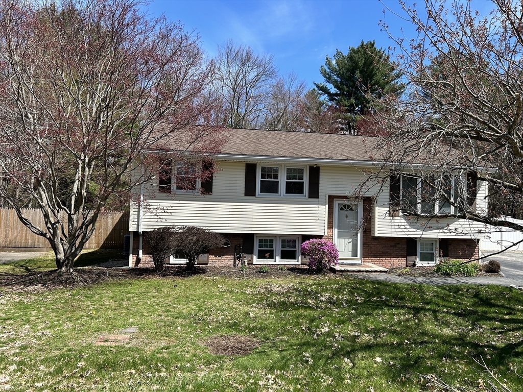31 Harjean Dr