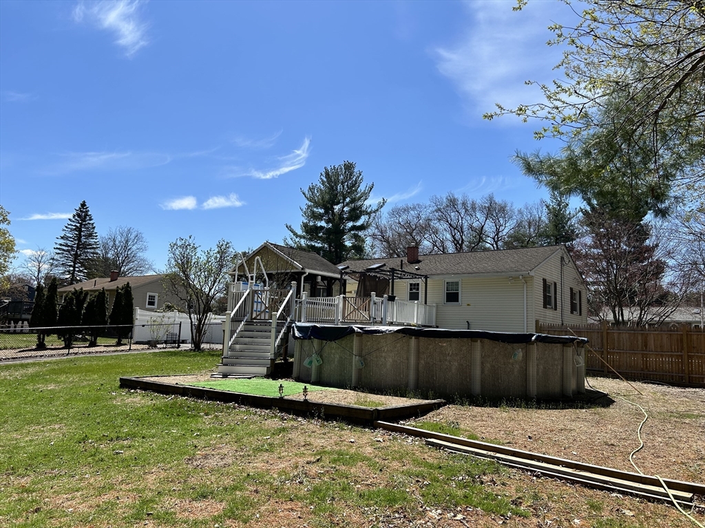 31 Harjean Dr