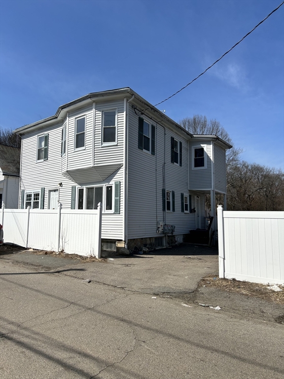 65 Vine St