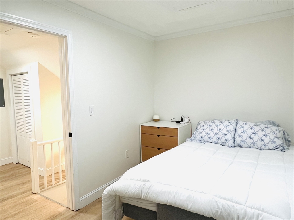 51 Undine Ave