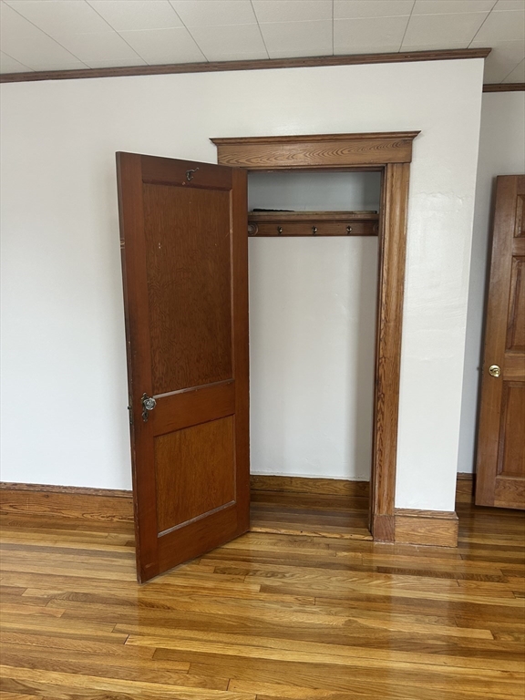 48 Clifford St # 2