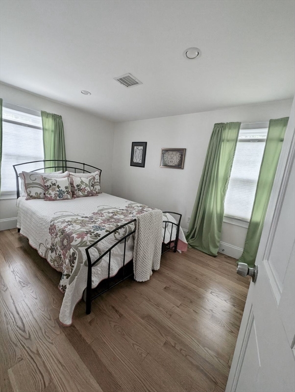 16 Plainfield St # 16