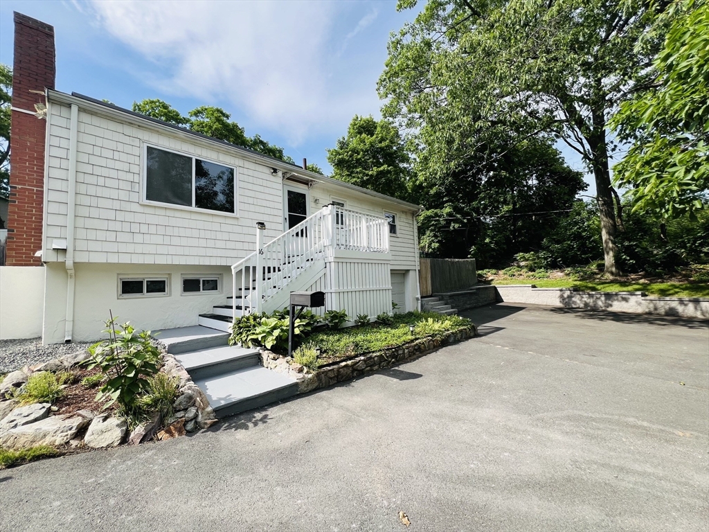 16 Ridge Ave