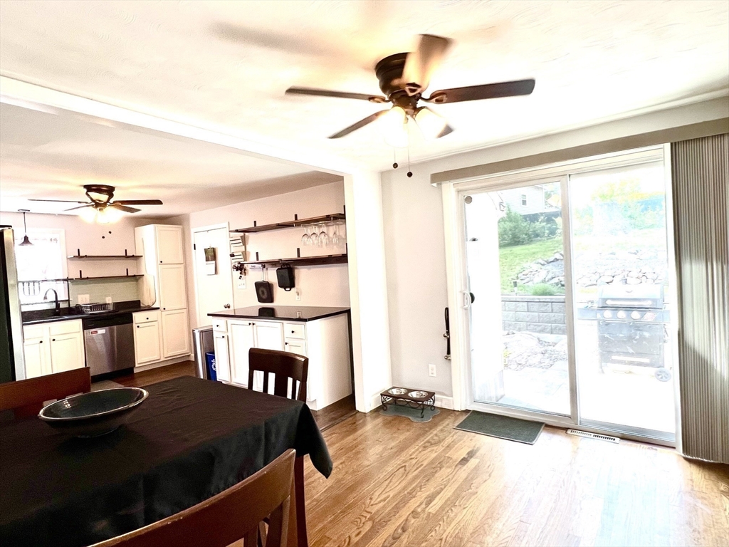 16 Ridge Ave