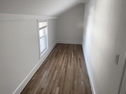 8 White Ave