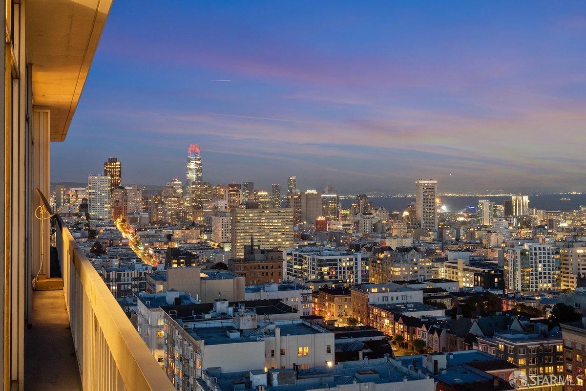 2200 Sacramento Street # 1702