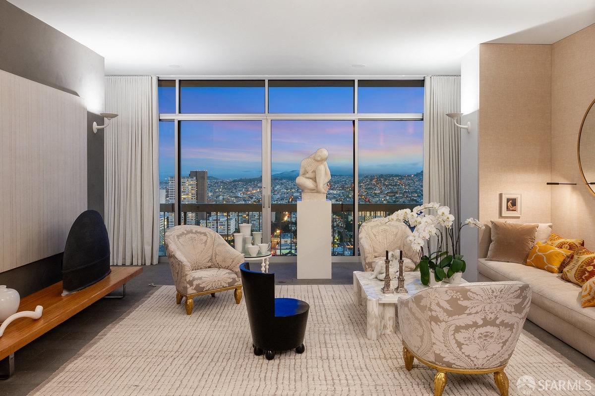 2200 Sacramento Street # 1702