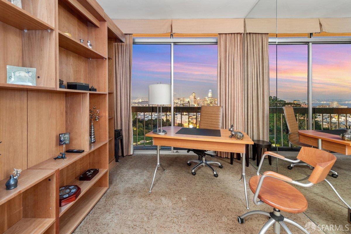 2200 Sacramento Street # 1601