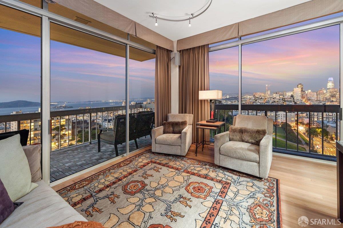 2200 Sacramento Street # 1601