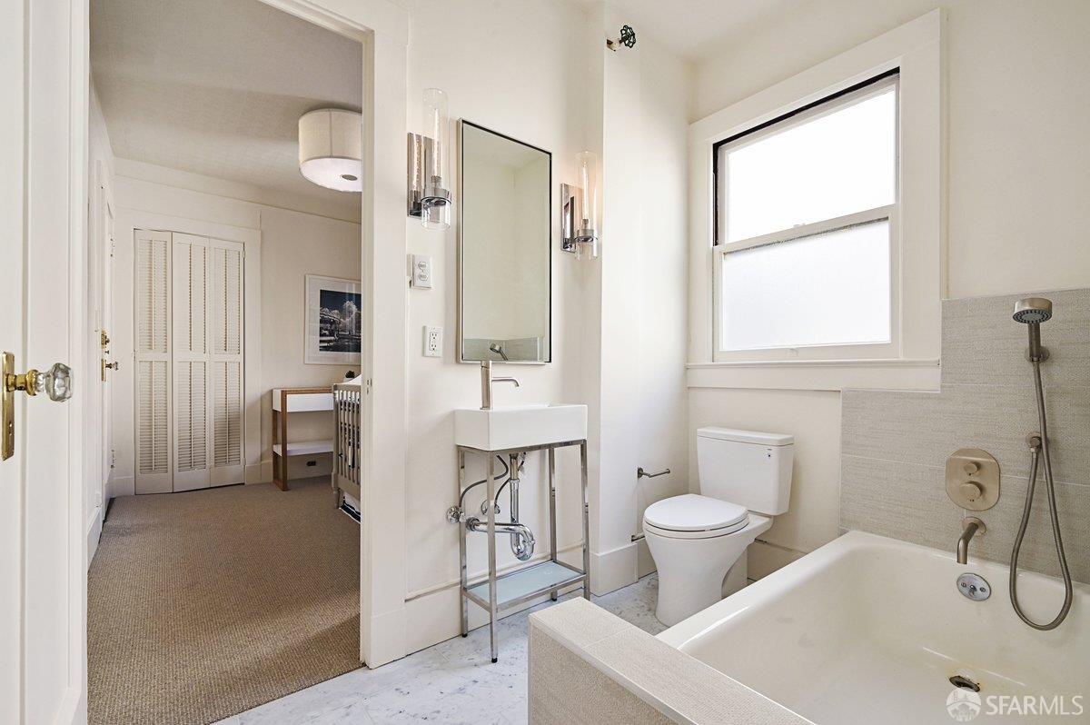 840 Powell Street # 701