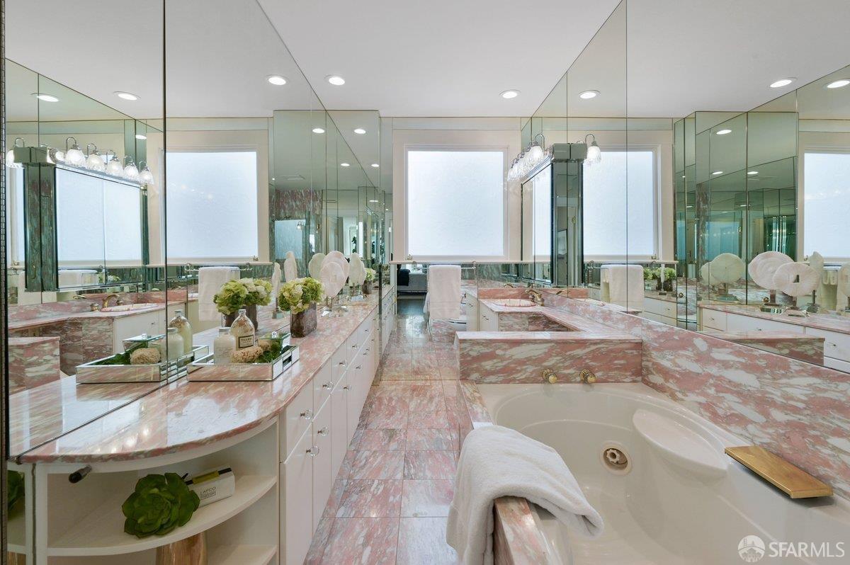 840 Powell Street # 701