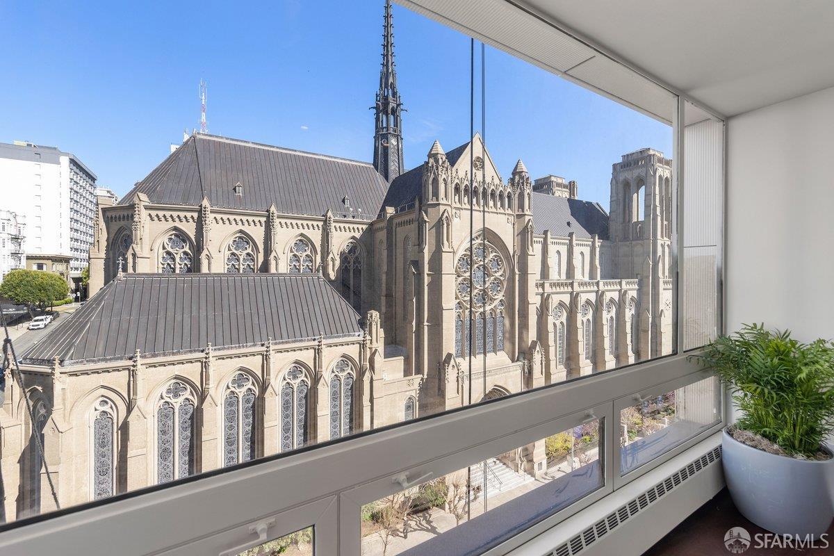 1177 California Street # 809