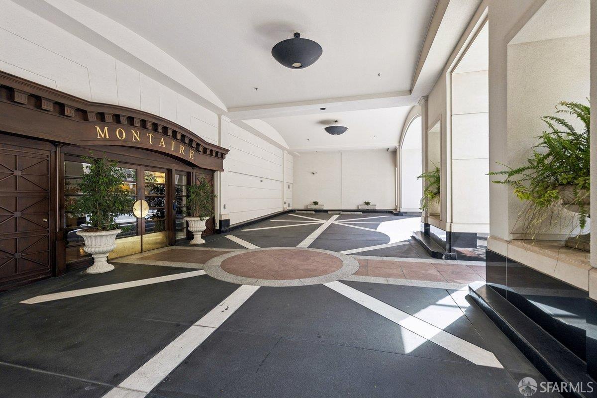 1340 Clay Street # 404