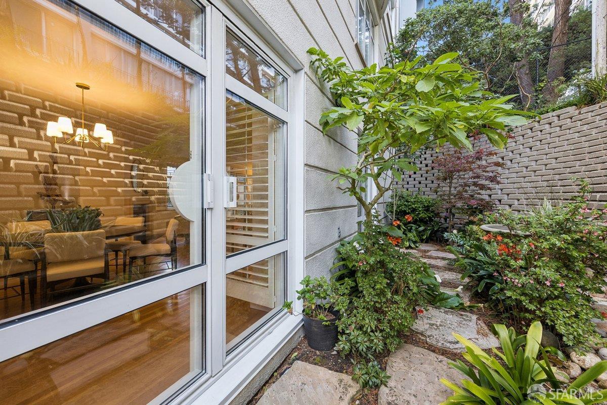 1340 Clay Street # 404