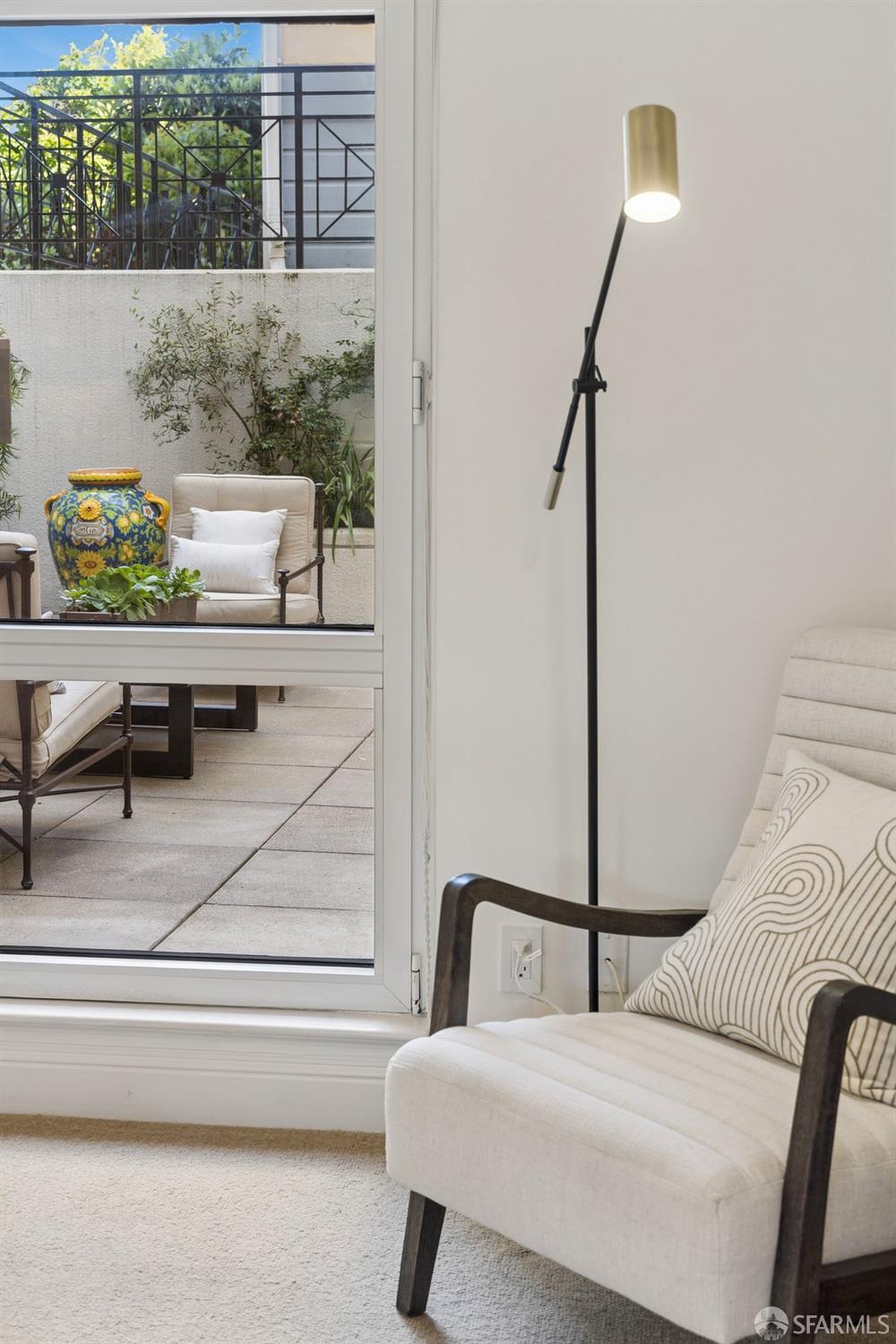 1340 Clay Street # 404