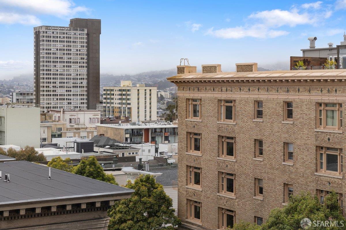 1800 Gough Street # 5