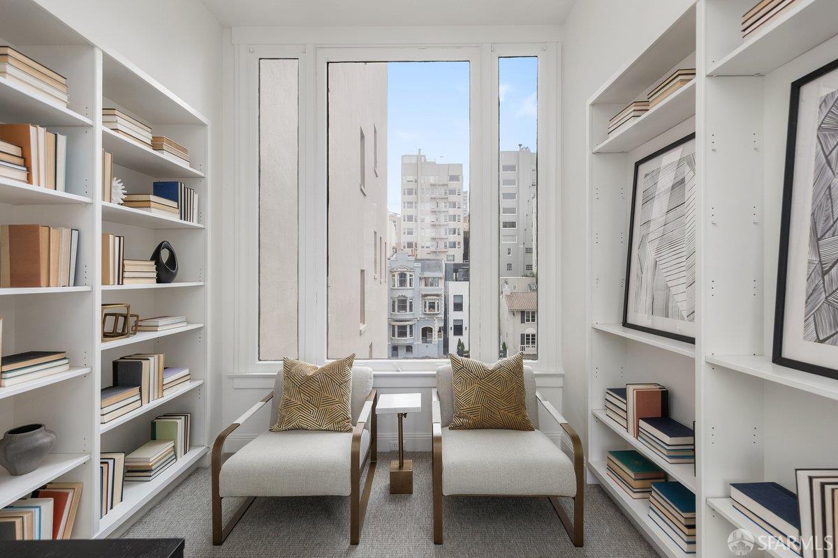 1960 Broadway Street # 4