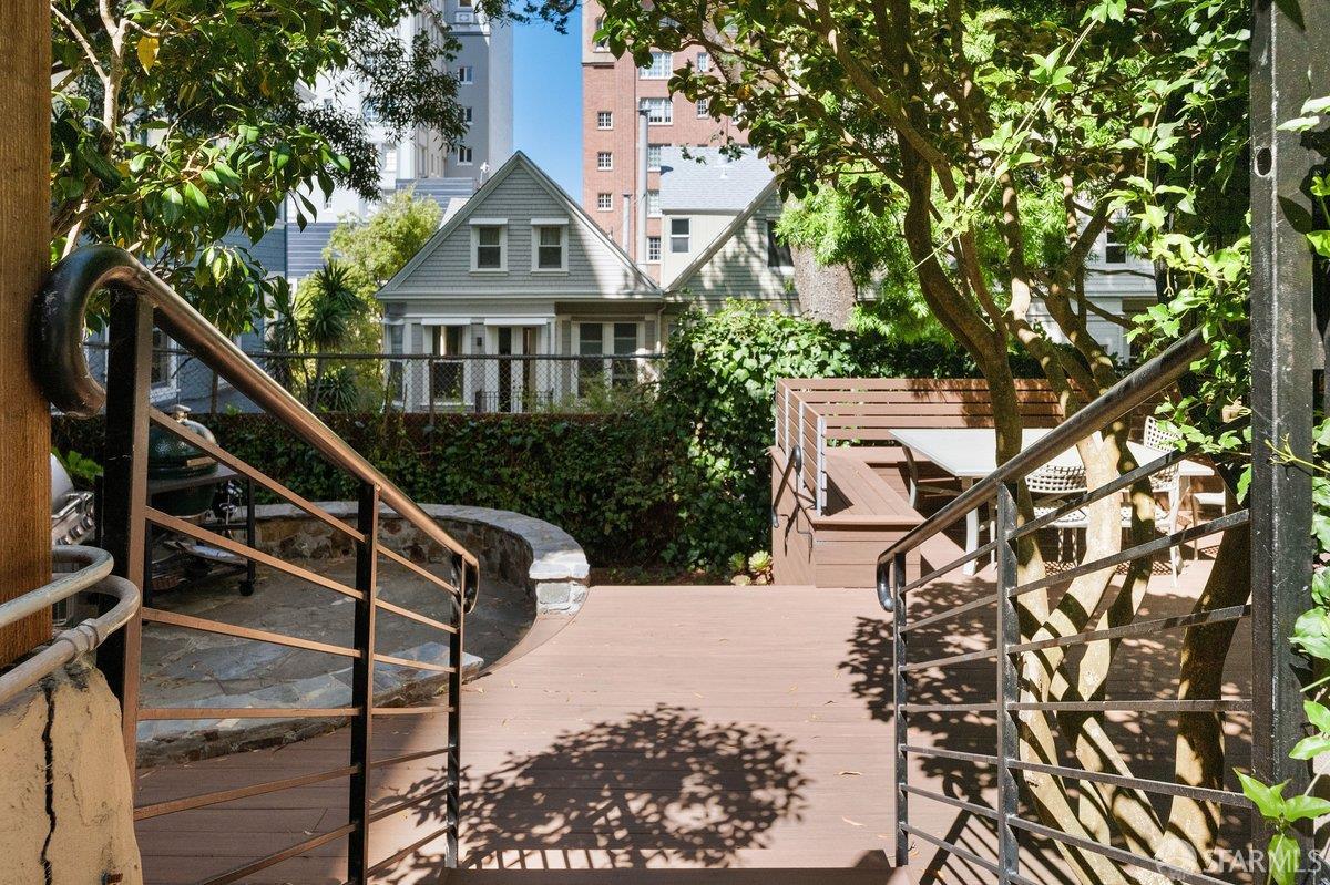 1960 Broadway Street # 4