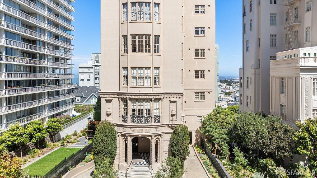 1960 Broadway Street # 4
