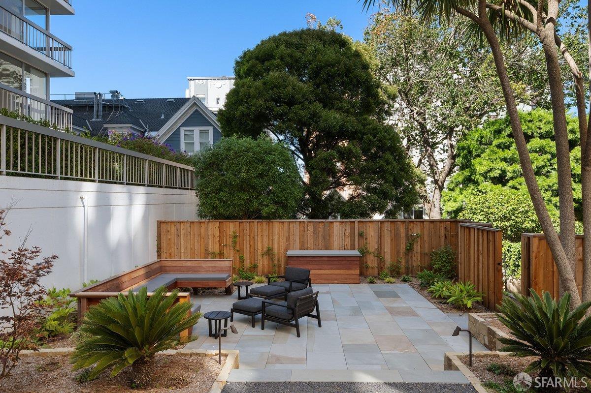 1960 Broadway Street # 4