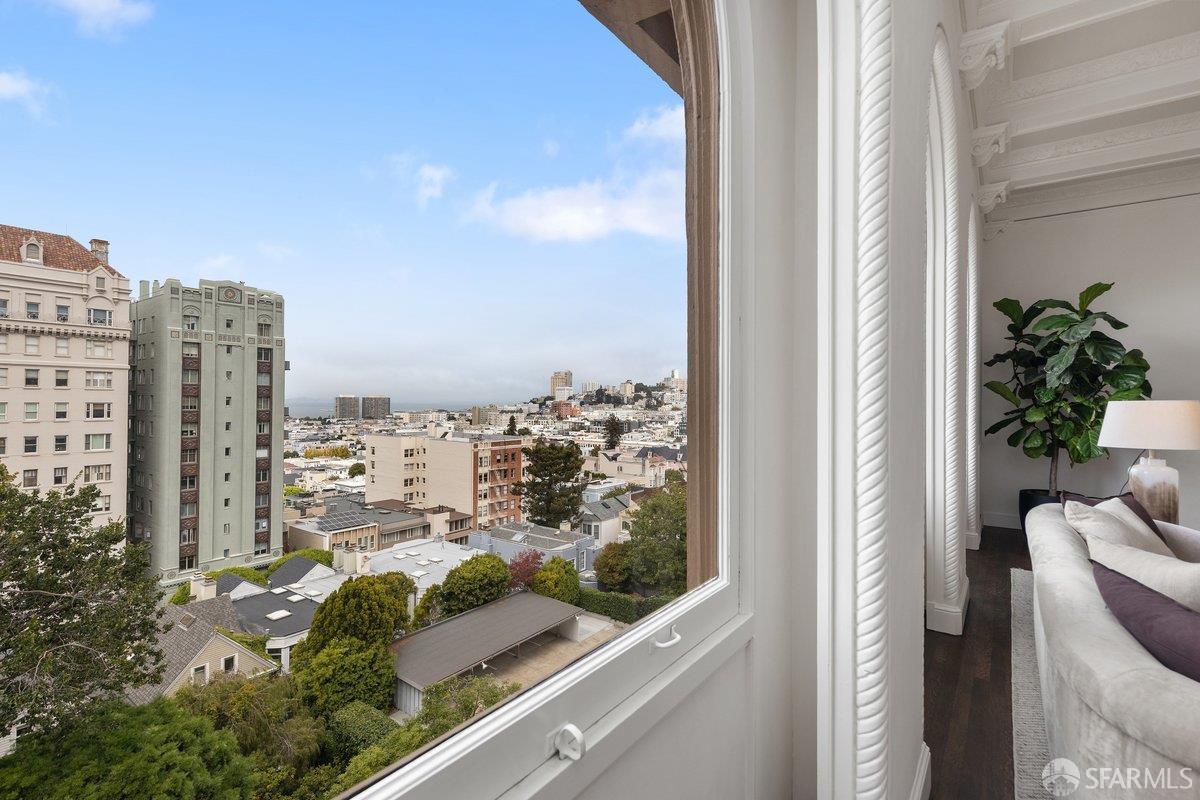 1960 Broadway Street # 4