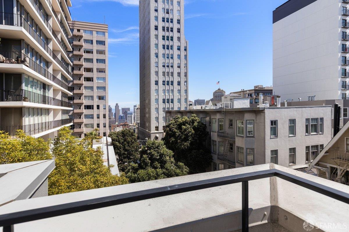 1340 Clay Street # 602