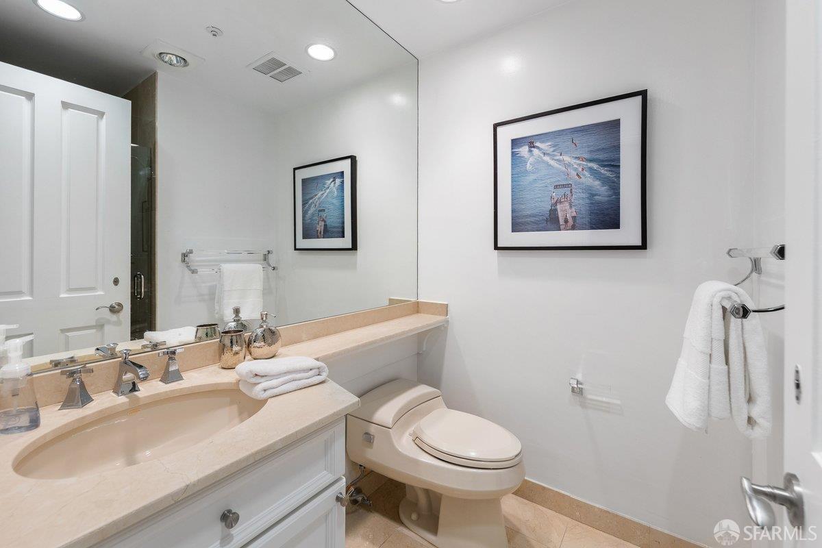 1340 Clay Street # 602