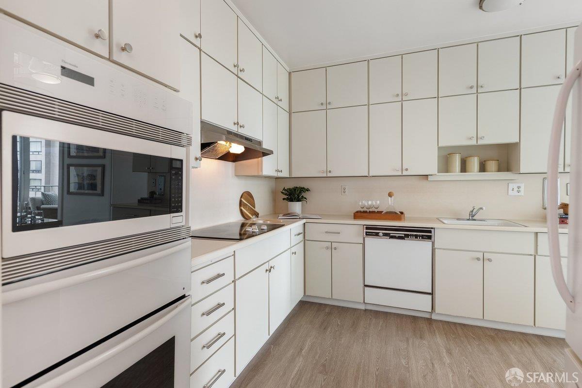 1200 California Street # 5C