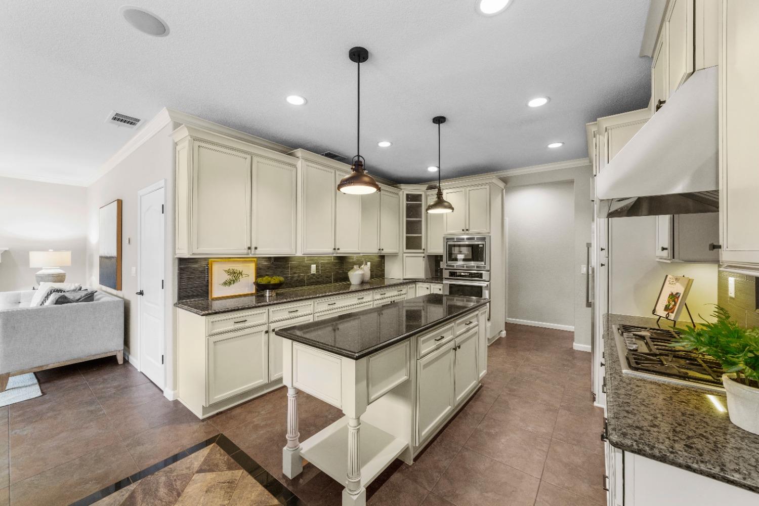 10917 Sunrise Ridge Circle