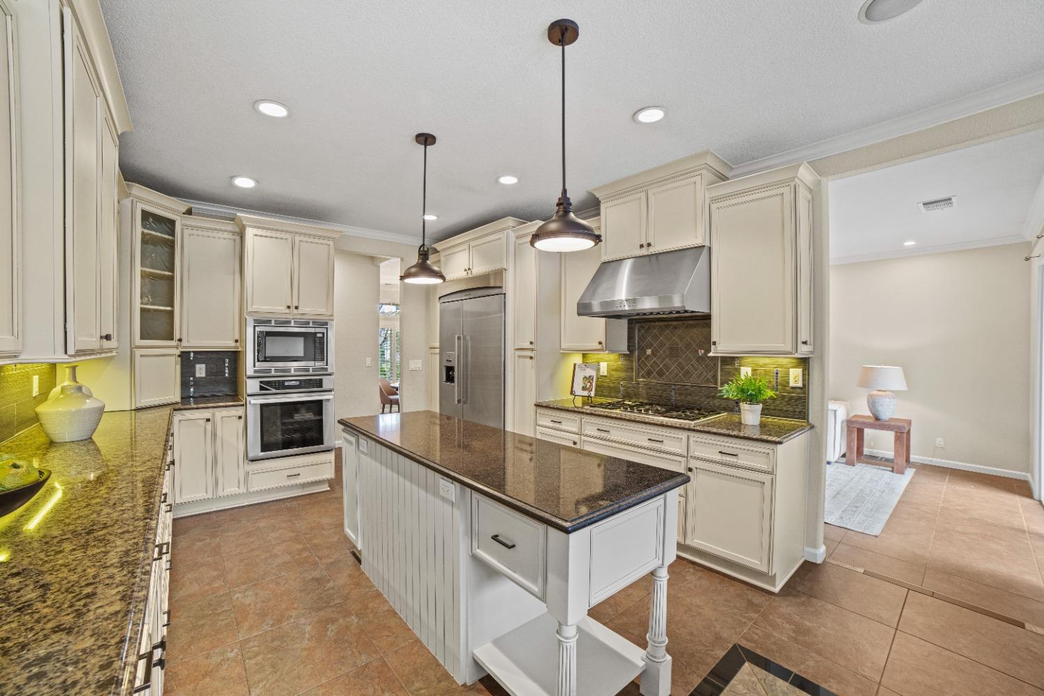 10917 Sunrise Ridge Circle