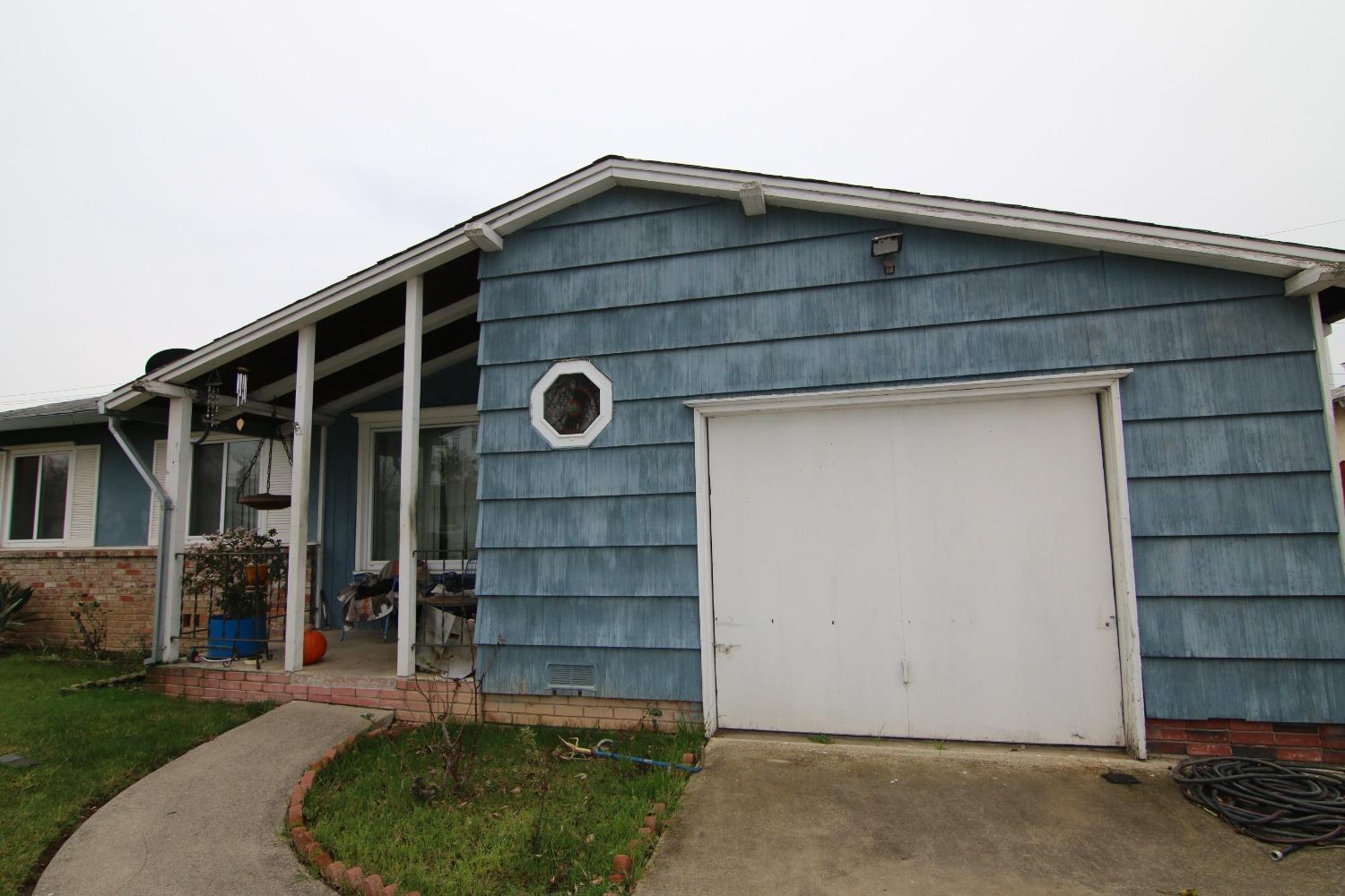 1941 Middleberry Road