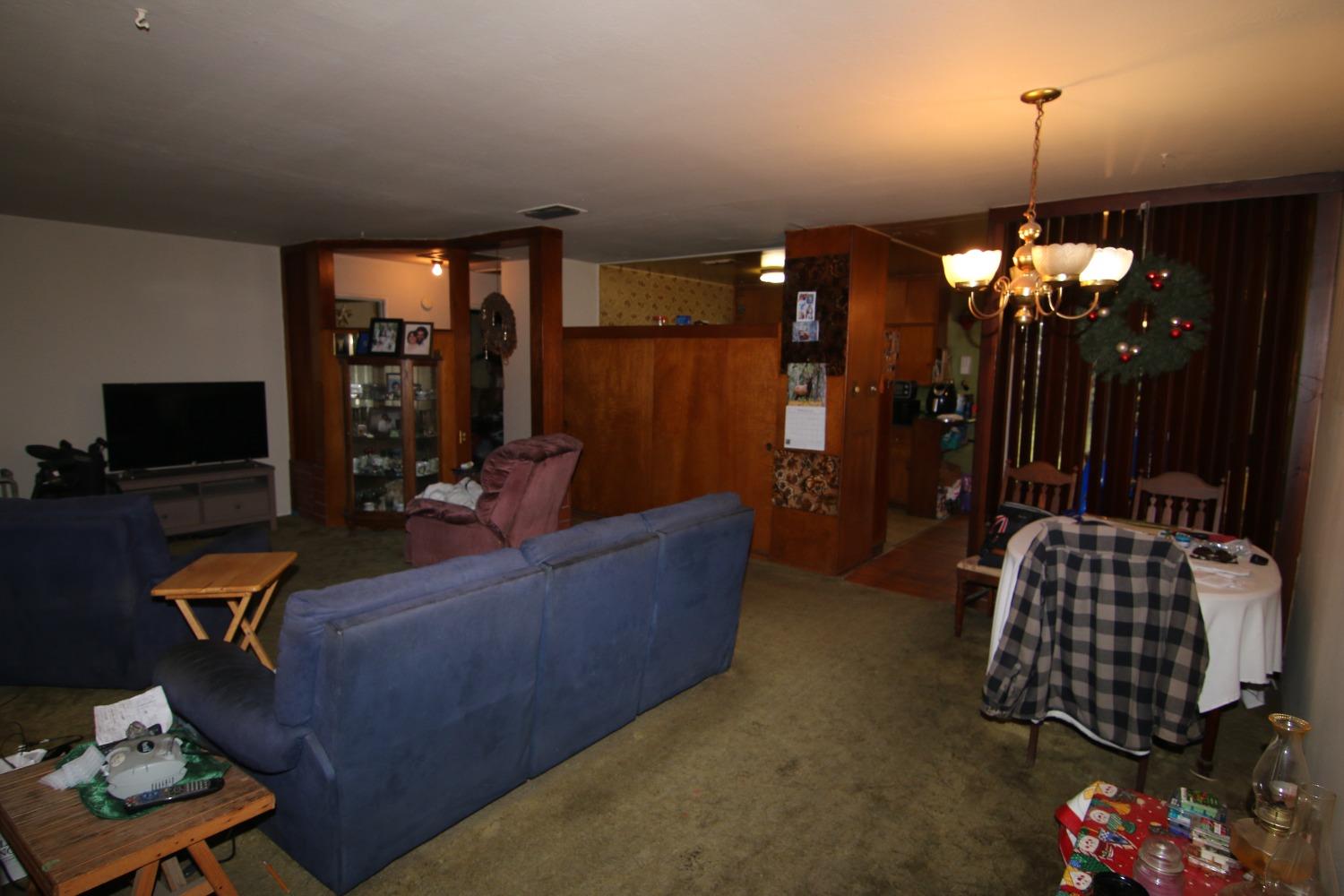 1941 Middleberry Road