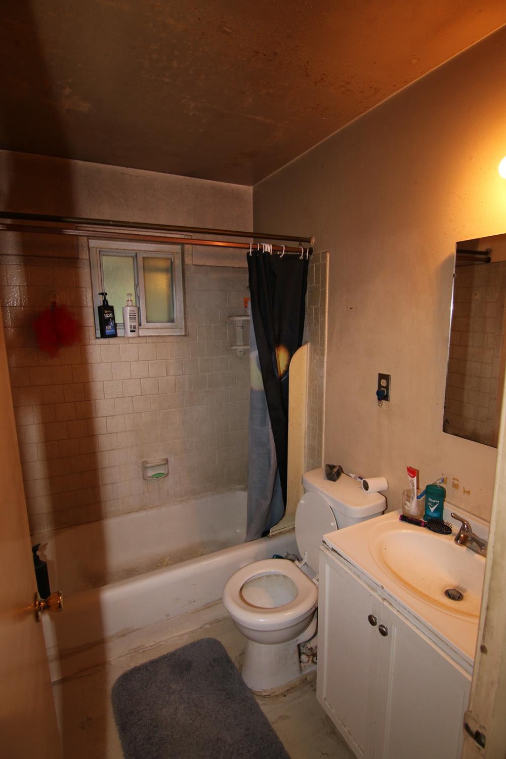 1941 Middleberry Road