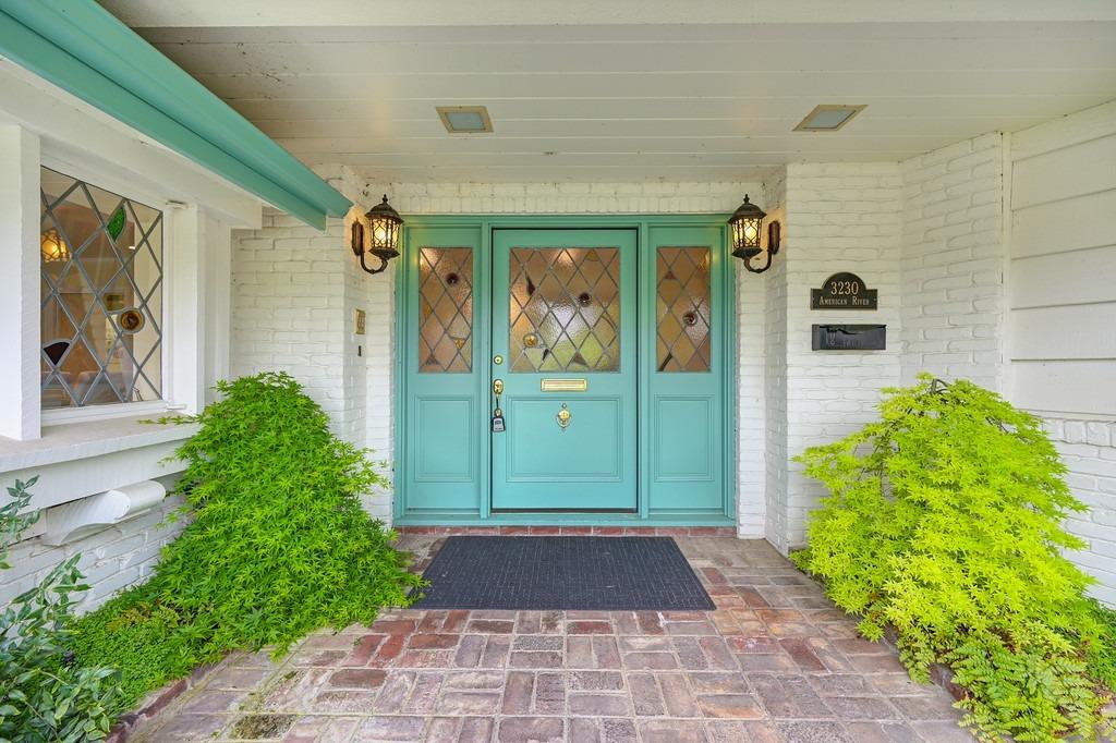 3230 American River Drive