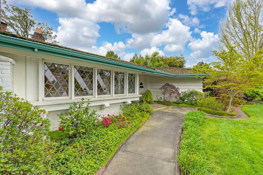 3230 American River Drive