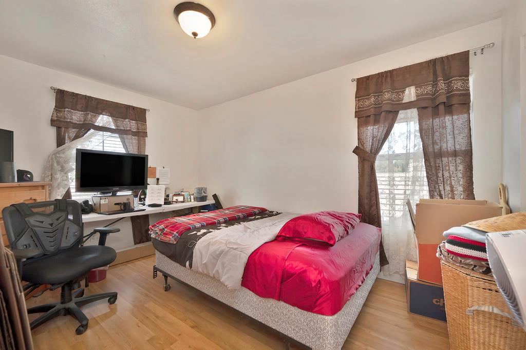 1141 Southwick Lane